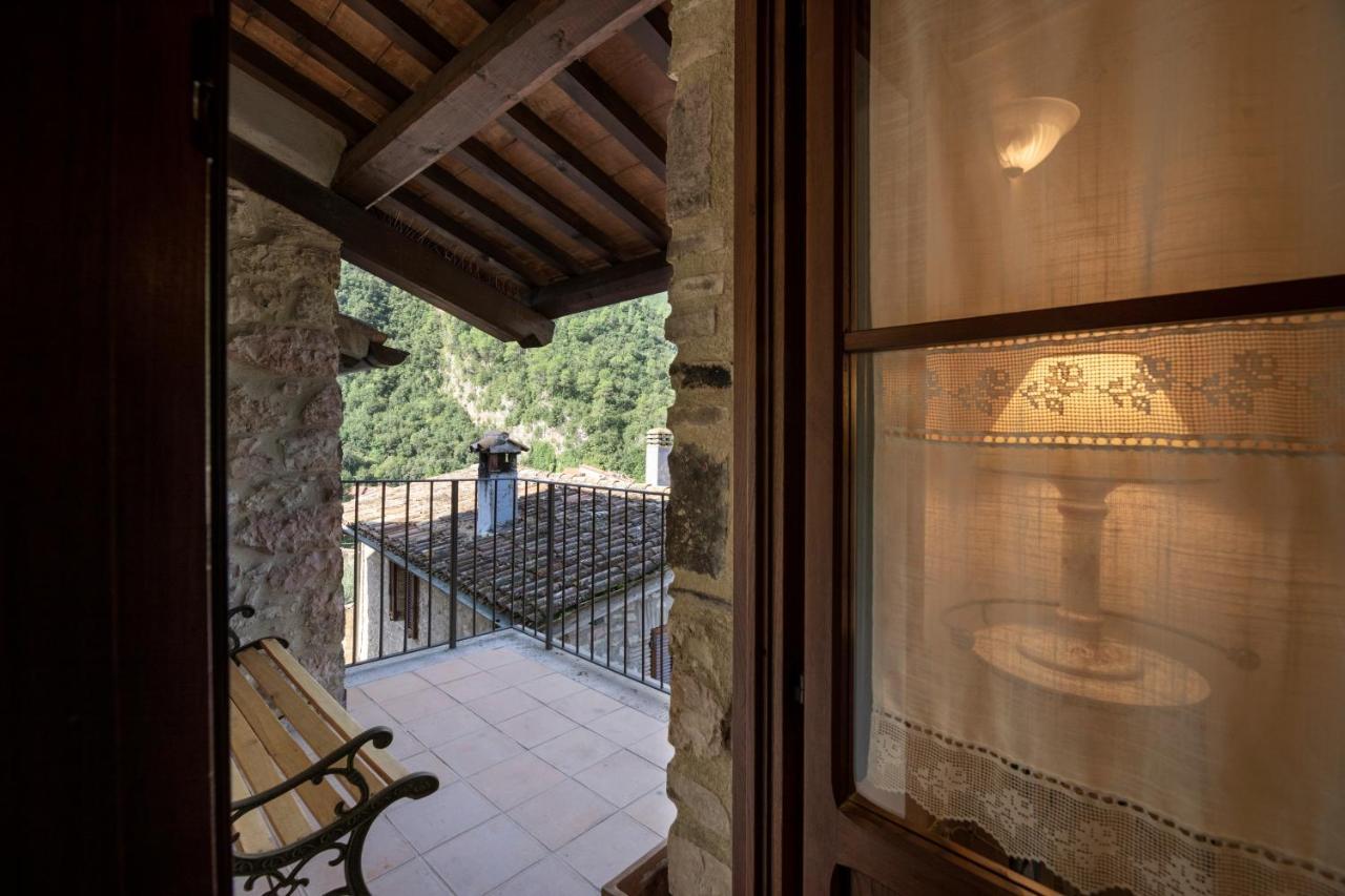 Torre Del Nera Albergo Diffuso & Spa Скеджино Экстерьер фото