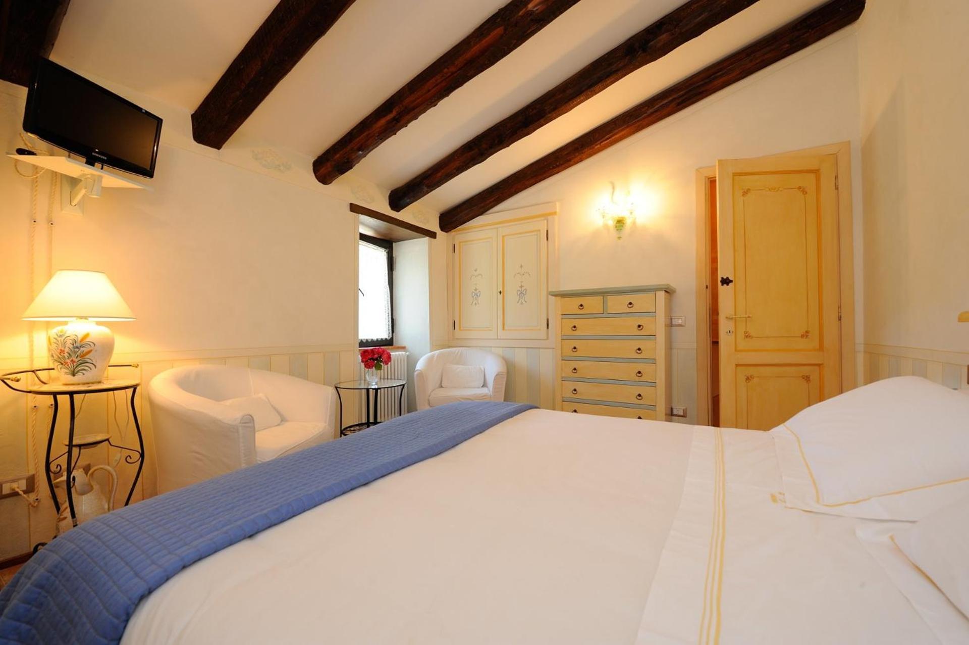 Torre Del Nera Albergo Diffuso & Spa Скеджино Экстерьер фото
